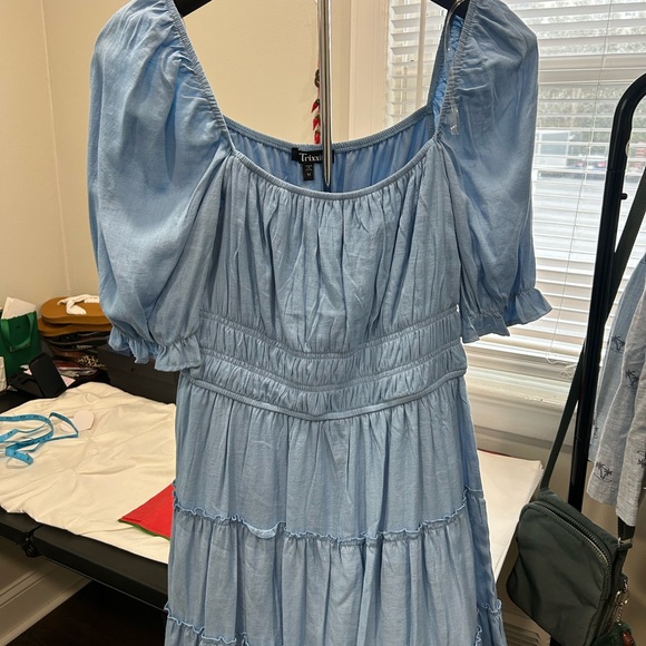 Trixxi Dresses & Skirts - Blue Dress Trixxi Size Medium